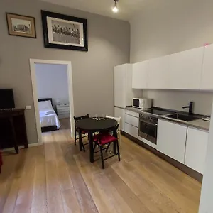 Maria Homes -vitruvio 42 Milán