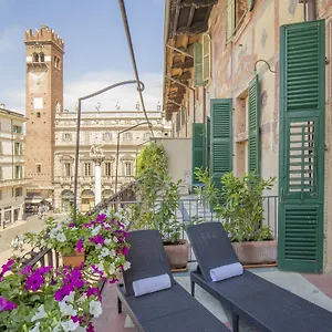 Corte Realdi Piazza Erbe 3* Верона