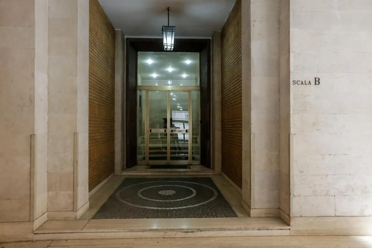 Escape Luxury Suite - Ca Domus Collection Roma 3*,  Italia
